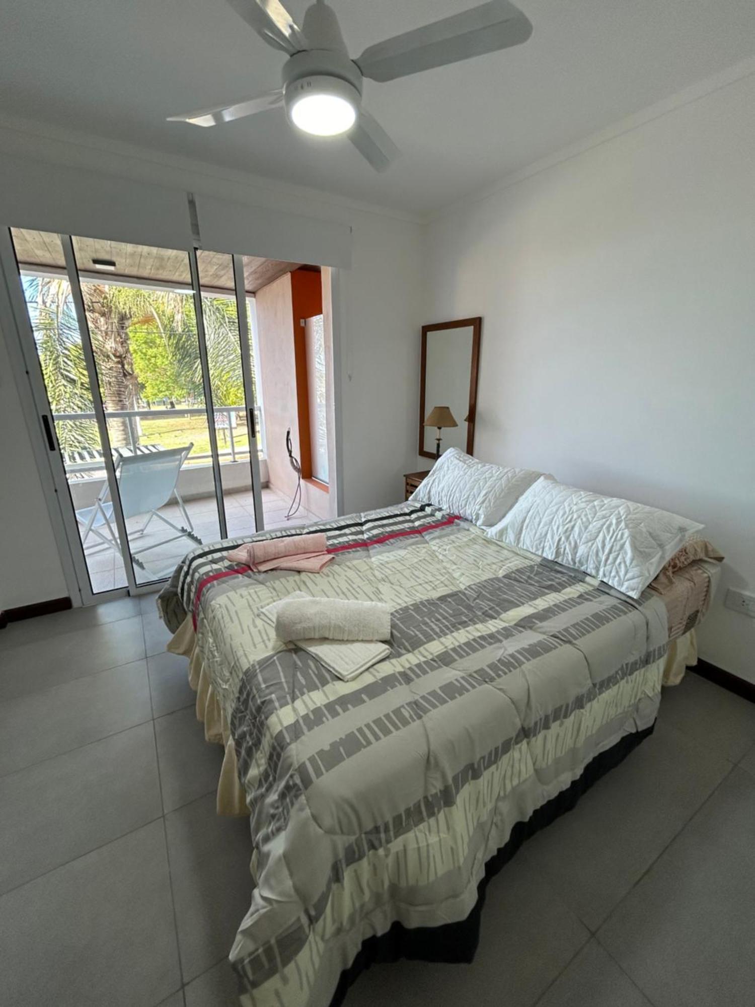 Appartement Departamento Del Rio à Paraná Extérieur photo